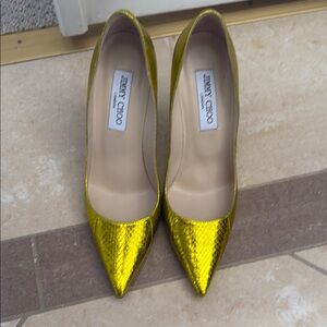 Jimmy Choo Yellow Heels Striking Metallic Design